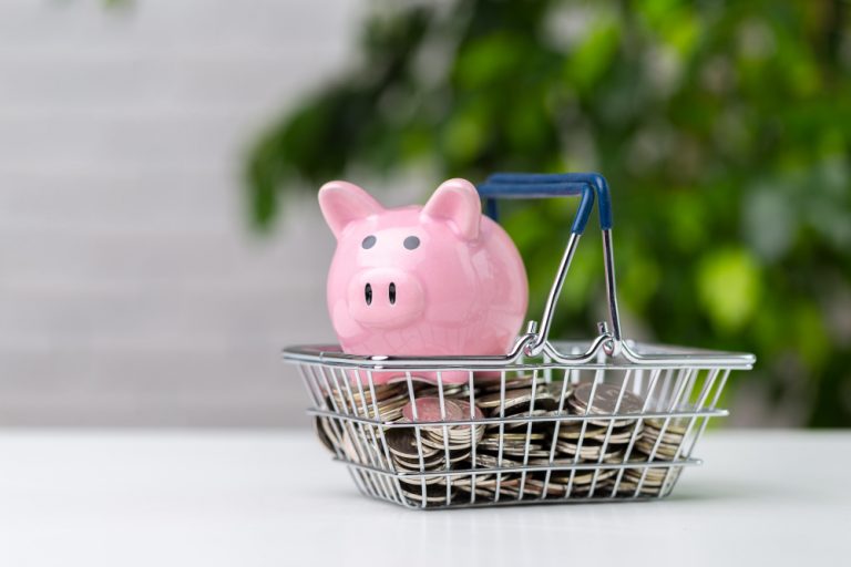 The best ways to save money on your daily purchases